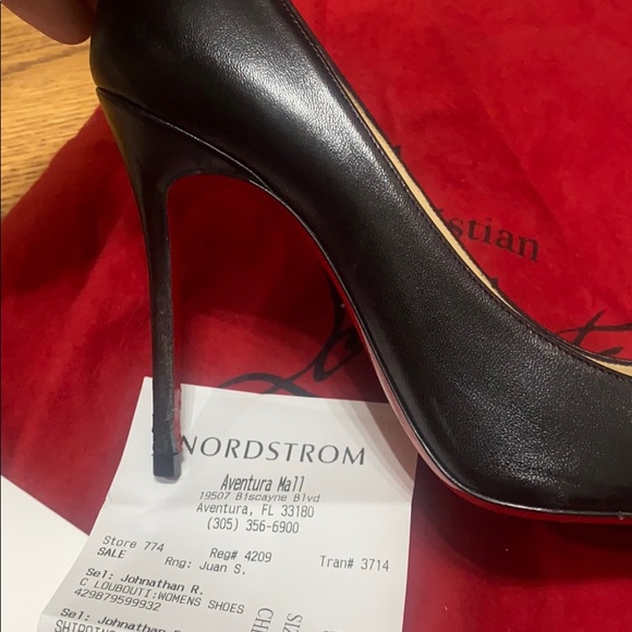 Red bottoms décolleté , Nappa shiny. Used 3 times - Picture 4 of 7